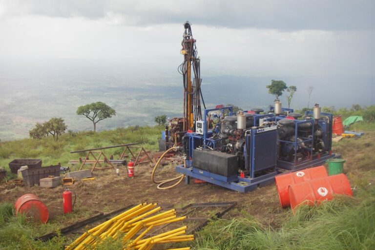6-NCA heli-portable compressor